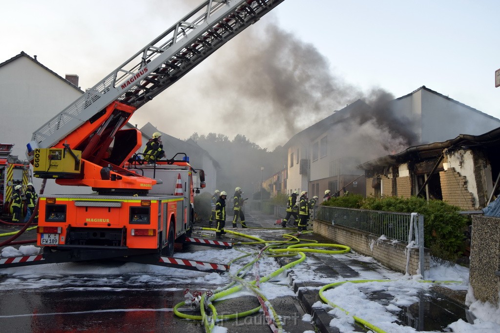 Feuer 2 Y Explo Koeln Hoehenhaus Scheuerhofstr P1616.JPG - Miklos Laubert